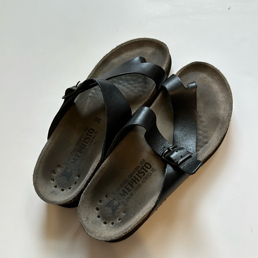 Helen Buckle Detail Leather Casual Slide Sandals